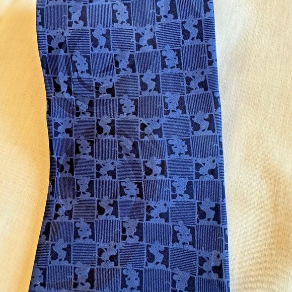 Walt Disney World Silk Neck Tie Blue Black Small Mickey Mouse Silhouettes 3.75" - Picture 3 of 6